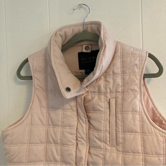 Tally Ho Jackets & Blazers - Women's Tally Ho Outerwear Pink Vest With Side Buckle Accents Size Medium